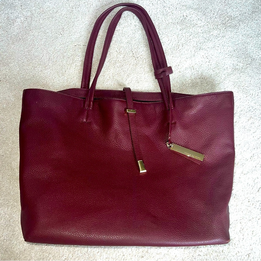 Vince Camuto Leila Tote (TO4)
